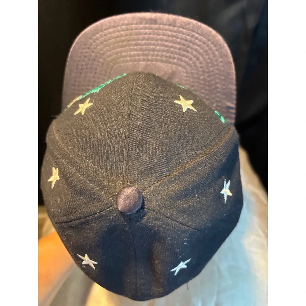 New Era 9FIFTY Seattle Mariners Yth Snapback Hat Navy Blue Skyline Space Needle